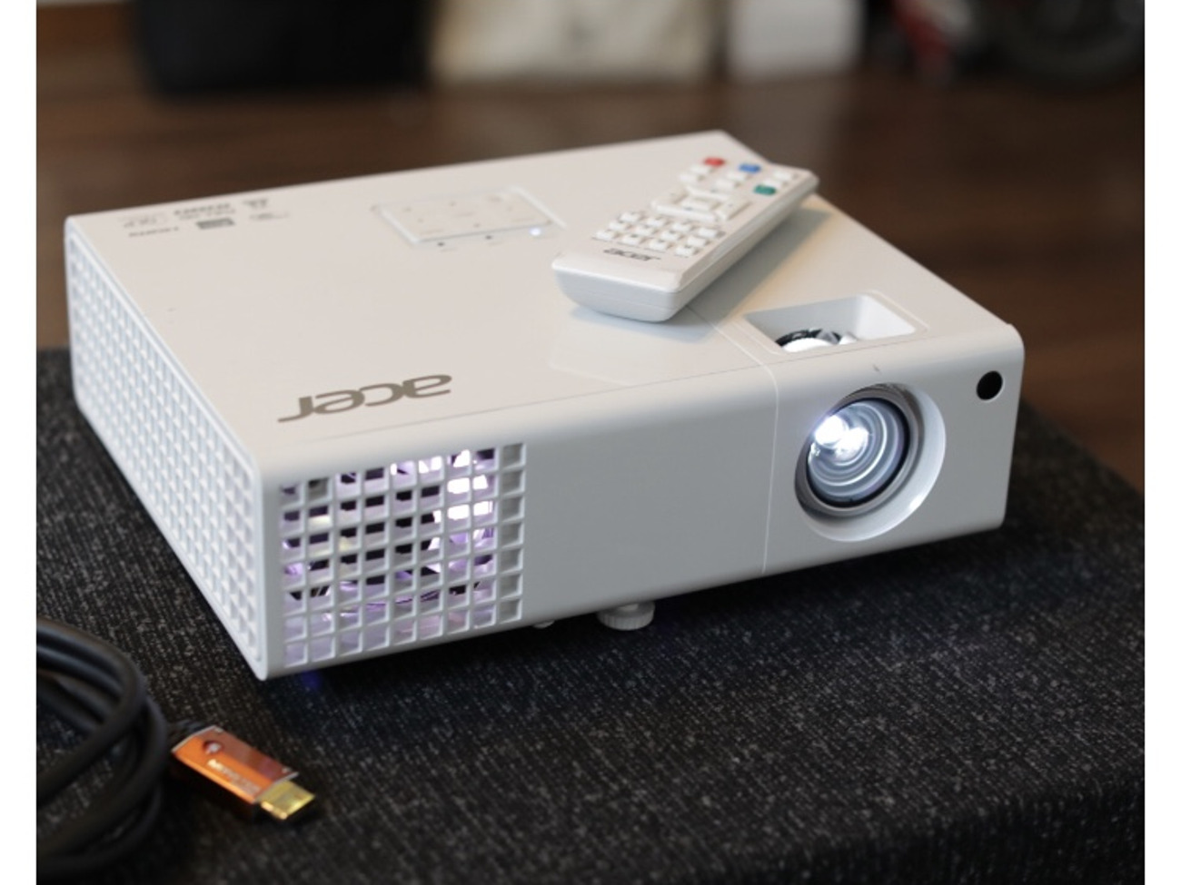 Rent Acer Full HD Projector 1080p 3000 