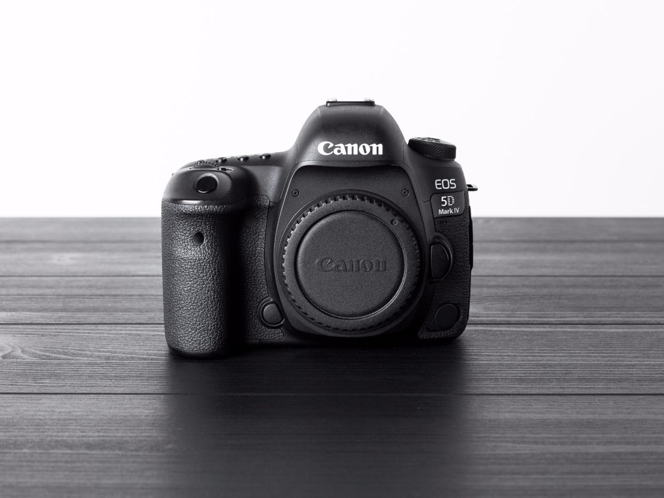 Canon 5D Mark IV - Body Only