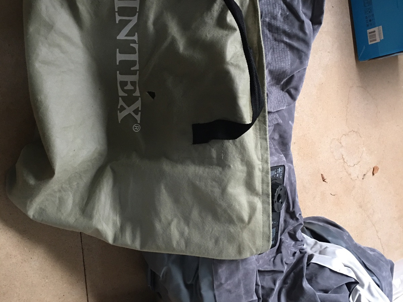 intex raised double airbed