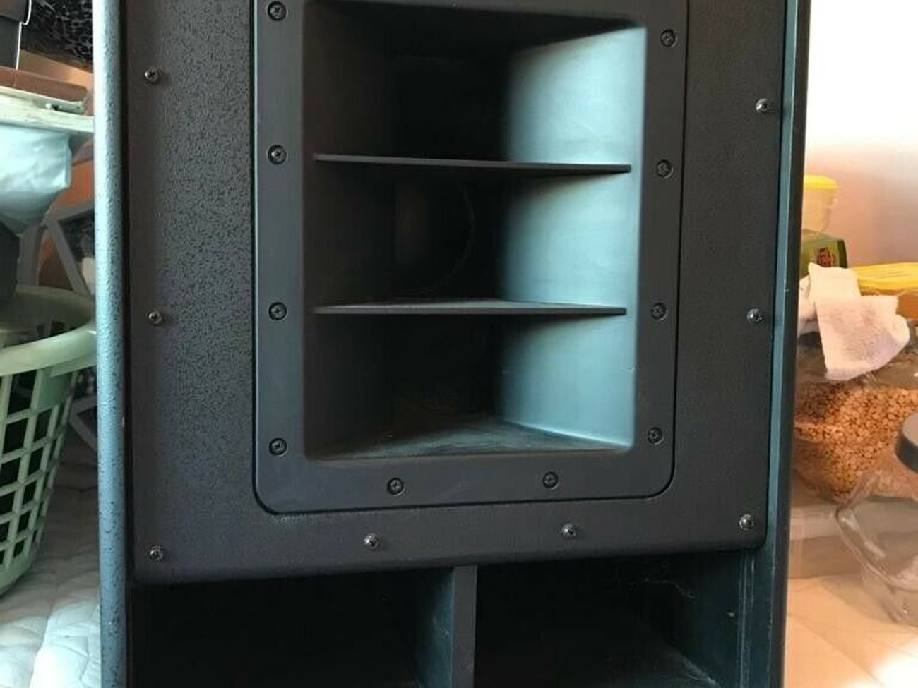 mackie swa1501 price