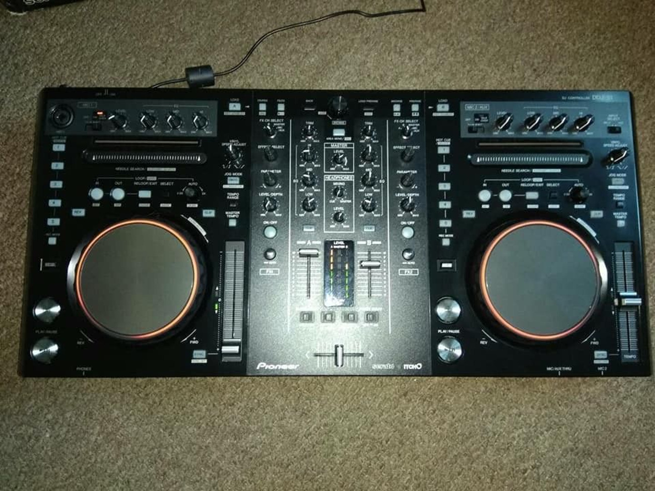 Rent Pioneer Ddj S1 In London Rent For 40 00 Day 28 57 Week