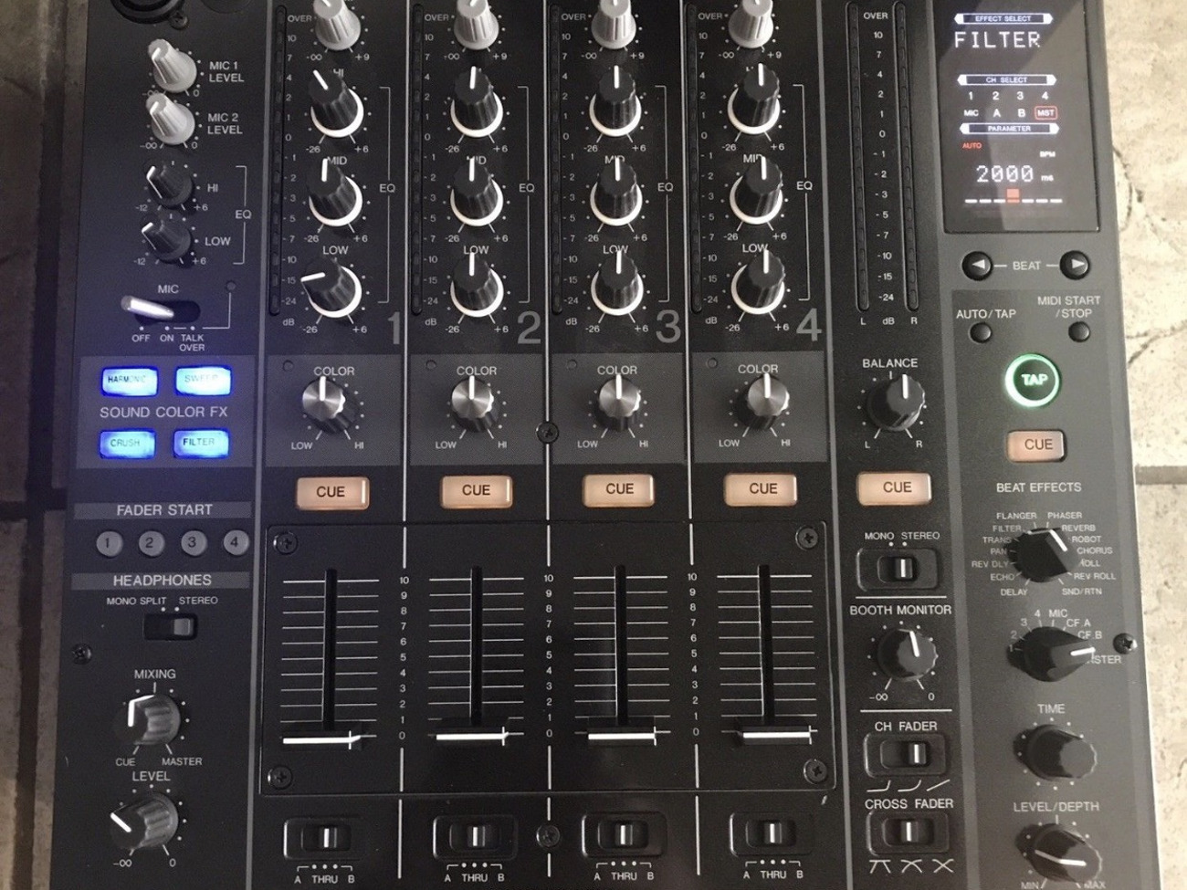 Rent Pioneer Djm 800 4 Channel Mixer With Flight Case In London Rent For 40 00 Day 22 86 Week