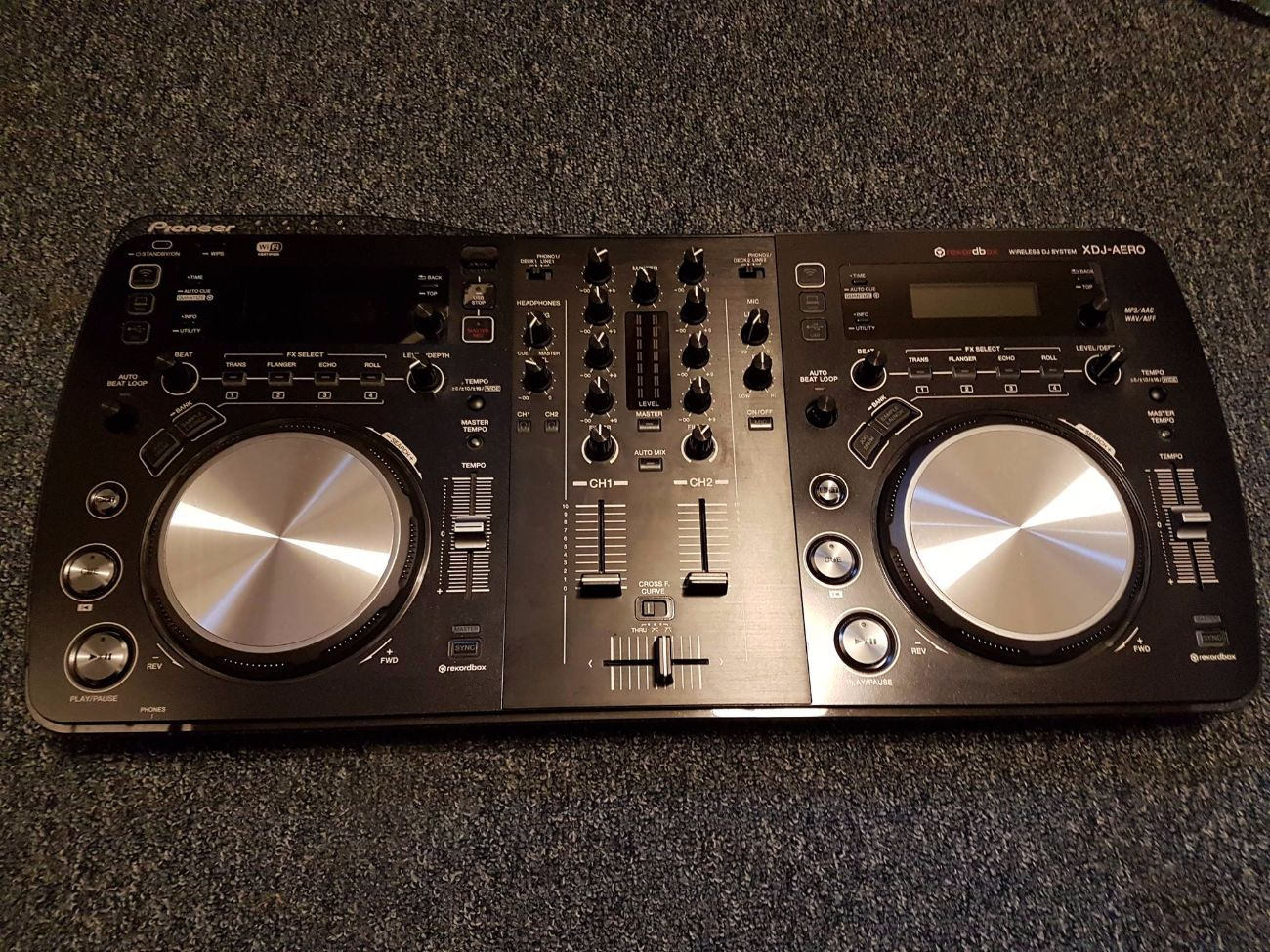 xdj aero