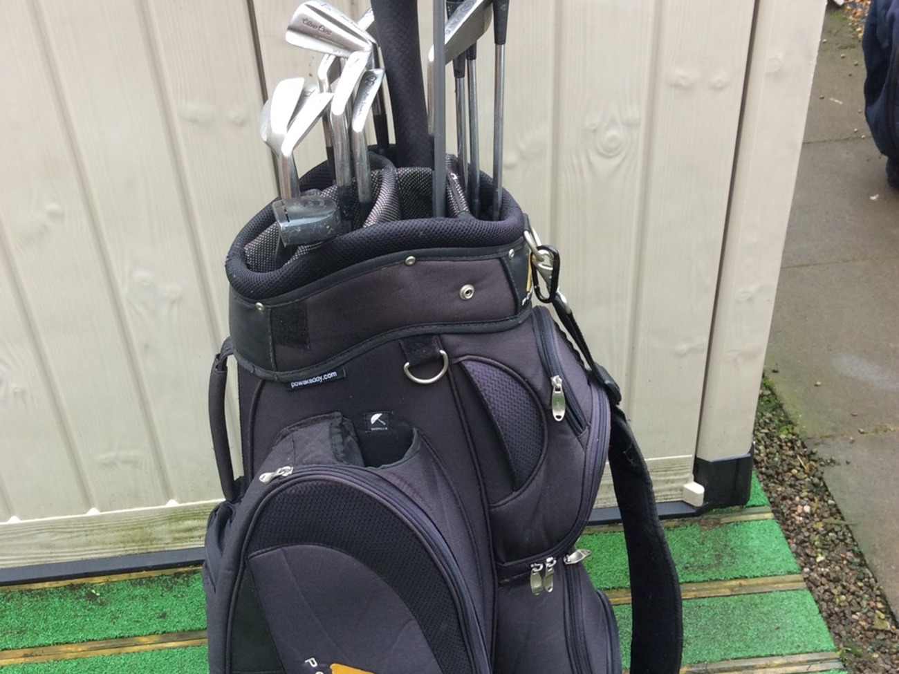 spalding golf bag
