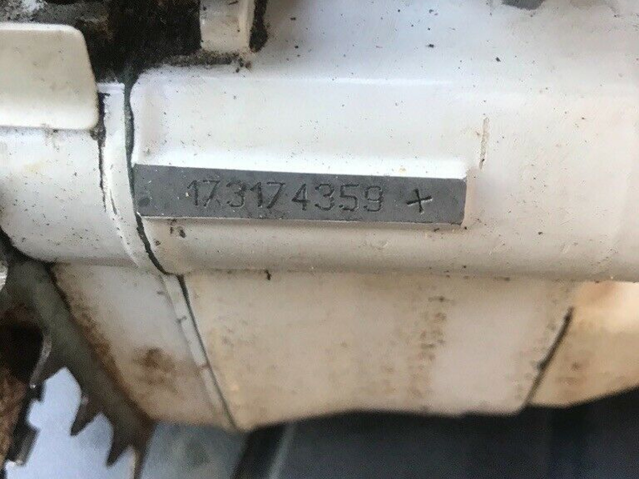 Rent Stihl Ms0t Chainsaw Petrol In London Rent For 0 00 Day