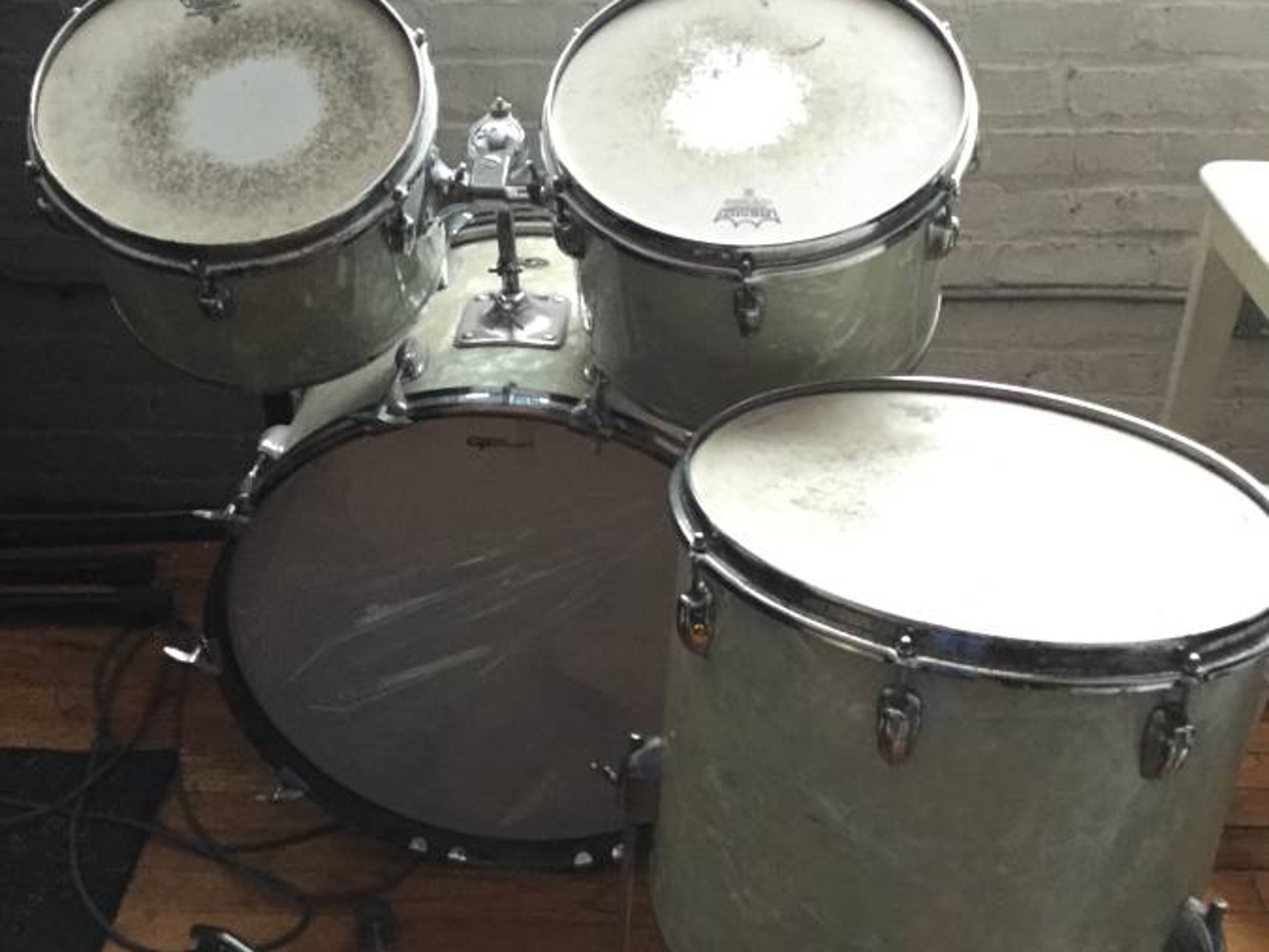 Vintage 70s Slingerland Drums with Snare and Cymbals