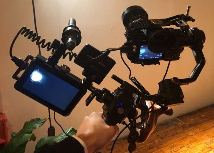 Rent Sony A7sii + Gimbal + Monitor + 