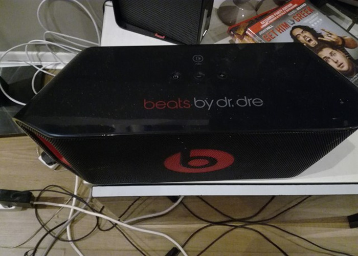 beats large speaker
