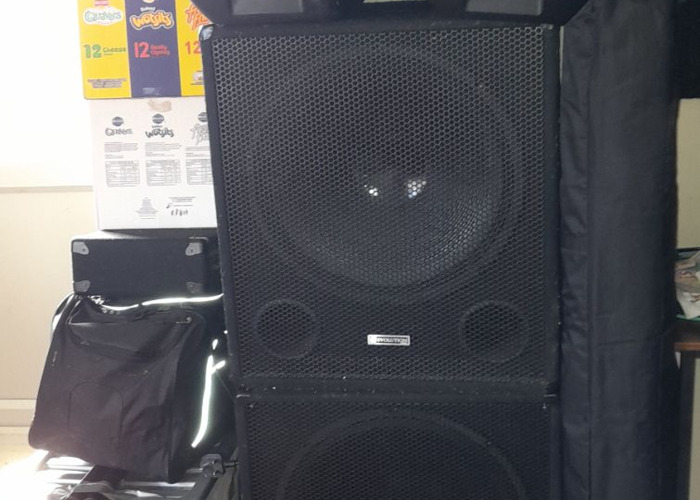 Rent Budget Sound System and dj booth 