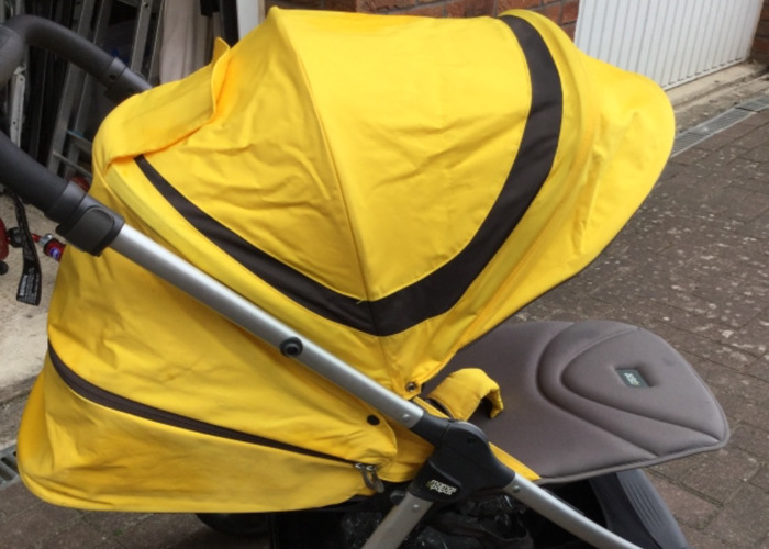 armadillo pushchair