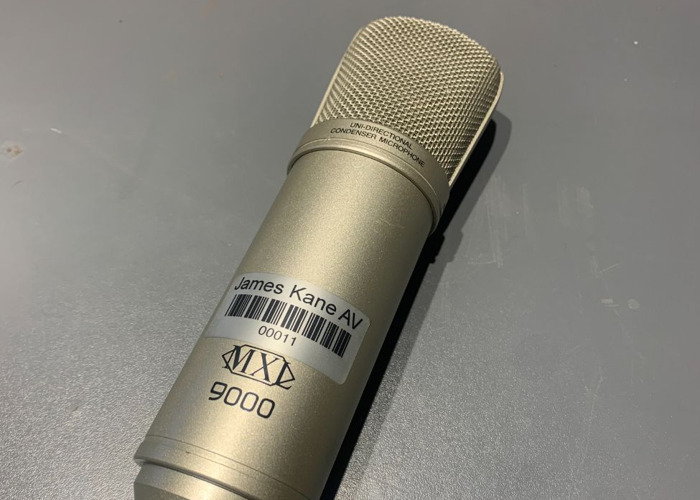 Hamilton Microphone Hire Fat Llama