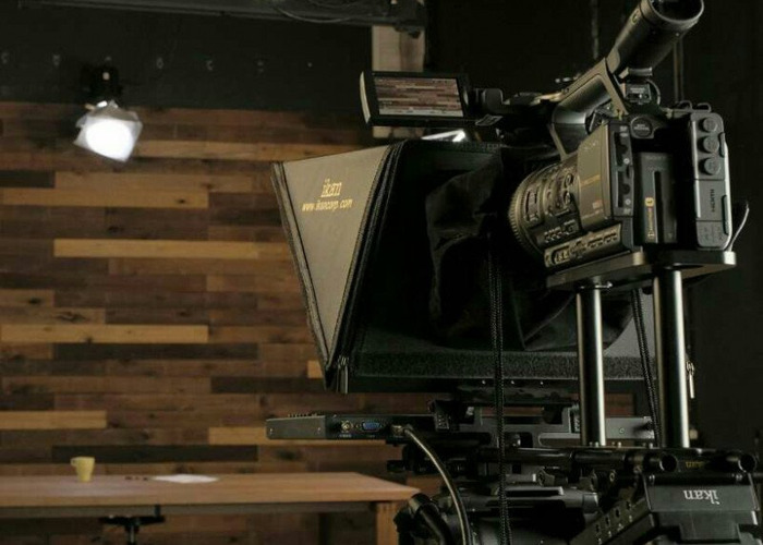 Teleprompter Hire Near Me Fat Llama