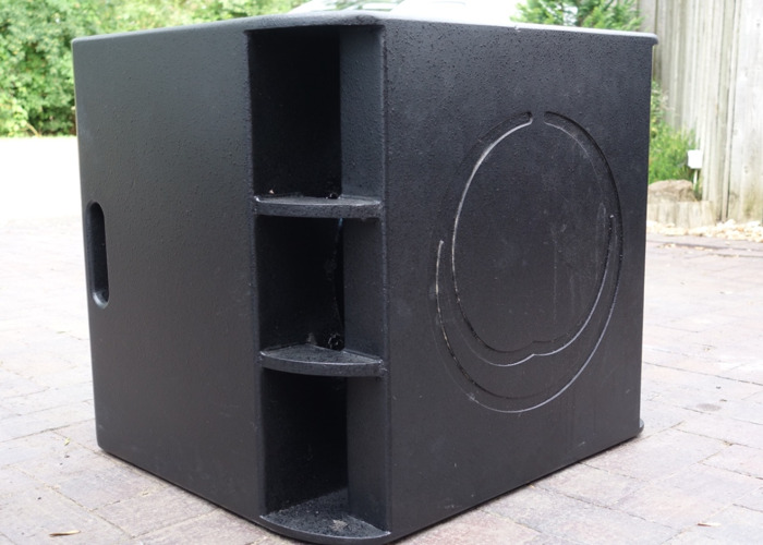 turbosound milan 18b