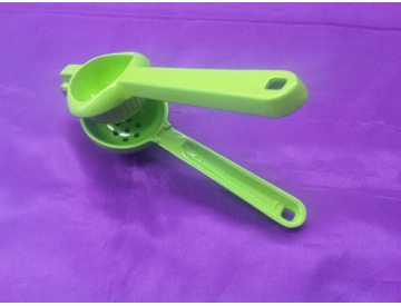 Metal Mexican Elbow Lemon Lime Citrus Bosch Citrus sqeezer with a Power of 25