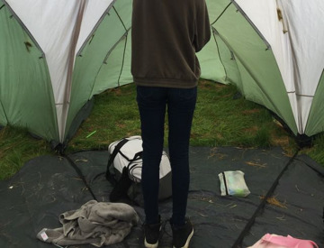 Rent Massive ~10 person tent in London Rent Massive ~10 person tent in London
