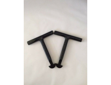 Dickie Dyer Heavy Duty Man Hole Lifting Key with Triangular Handle 230mm 9/"